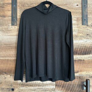 EUC Black Banana Republic Mock Turtleneck Size L